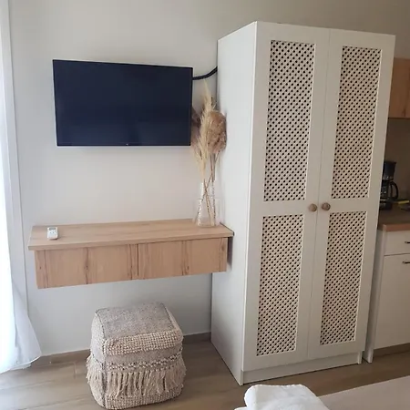 Conmari Luxury Апарт-отель 3*