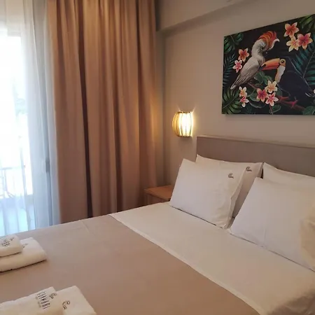 Conmari Luxury Апарт-отель Нидри