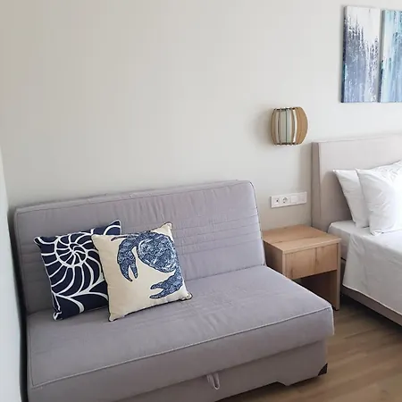 Conmari Luxury Апарт-отель