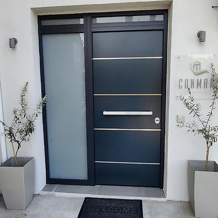 شقة فندقية Conmari Luxury 3*