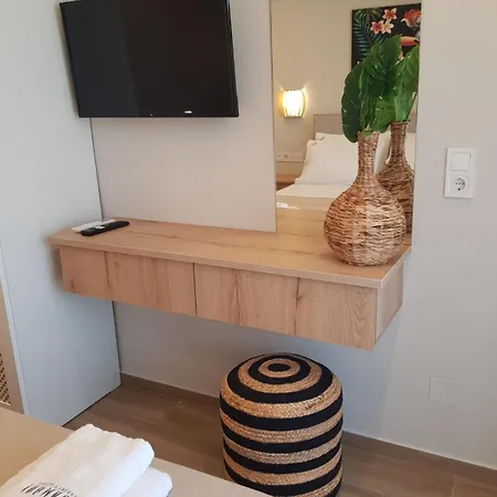 Conmari Luxury Aparthotel