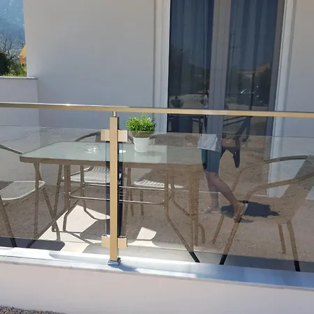 Lägenhetshotell Conmari Luxury 3*