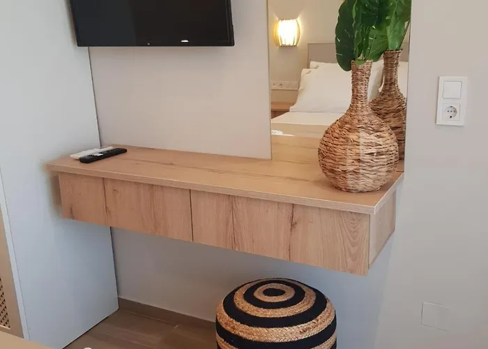 Conmari Luxury Aparthotel